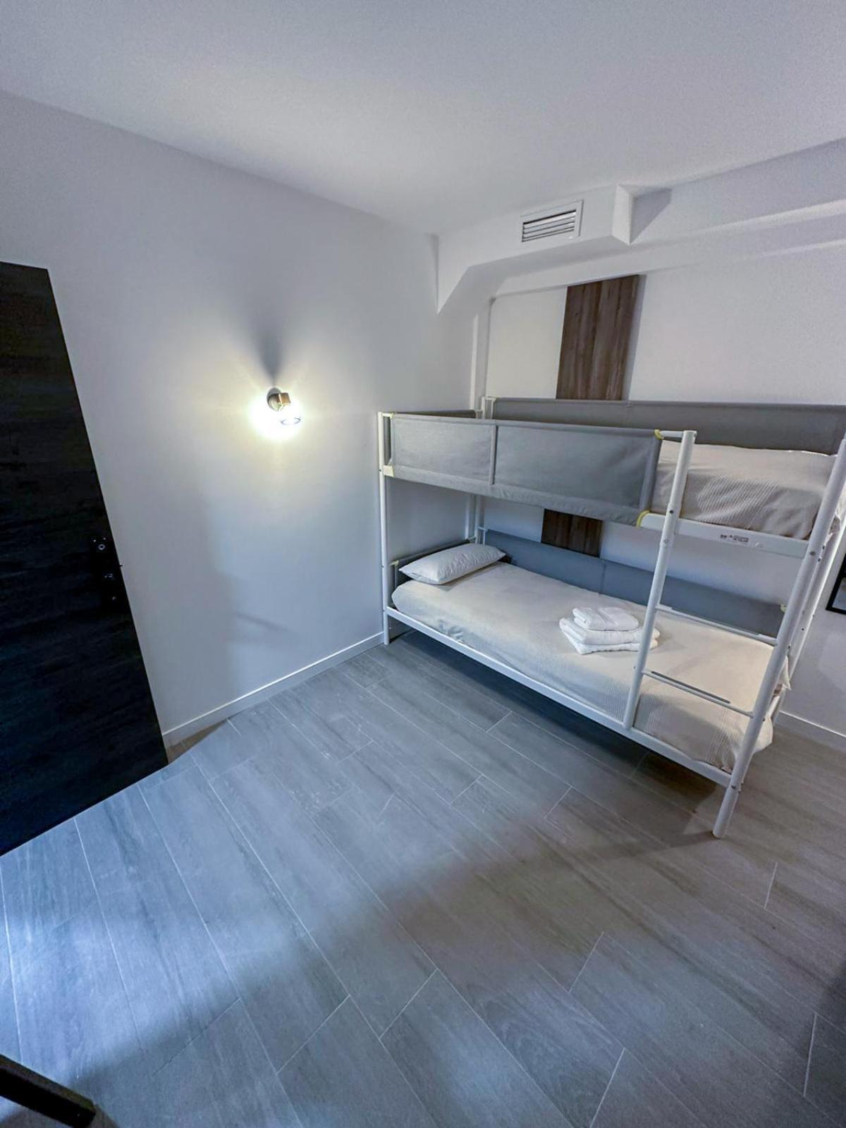 Zur Boutique Hostel Fuengirola Exterior foto